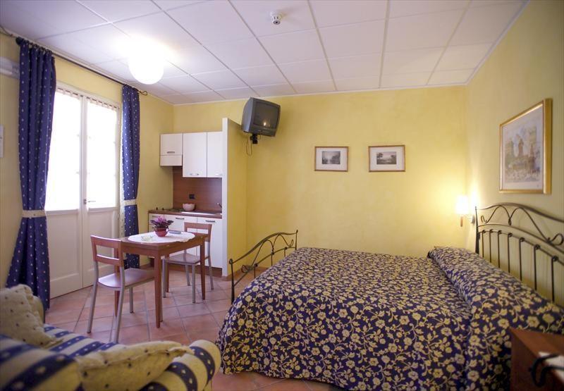 Albergo Badellino Бра Экстерьер фото