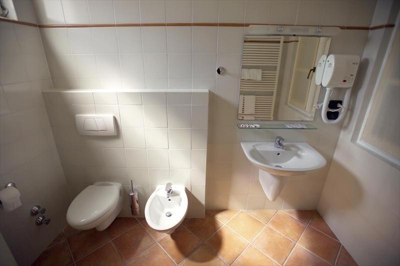 Albergo Badellino Бра Экстерьер фото
