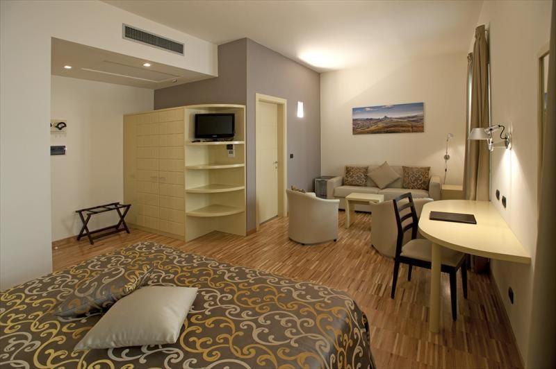 Albergo Badellino Бра Экстерьер фото
